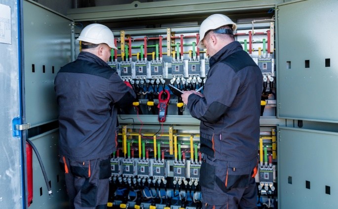 what-happens-during-commercial-electrical-inspections.jpg